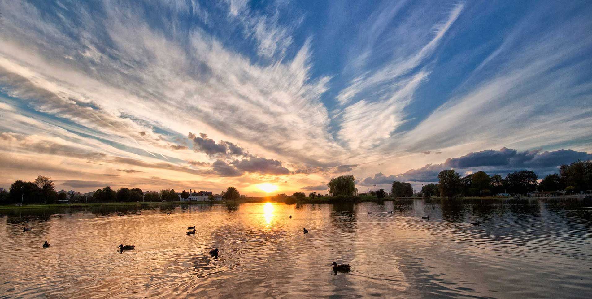 Hotel Suwałki izby ubytovanie reštaurácia konferencie voľný čas v Poľsku